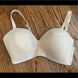 Wacoal How Perfect No-wire Contour Bra 34DD